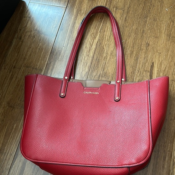 Calvin Klein Red Textured Leather Tote - Picture 1 of 9